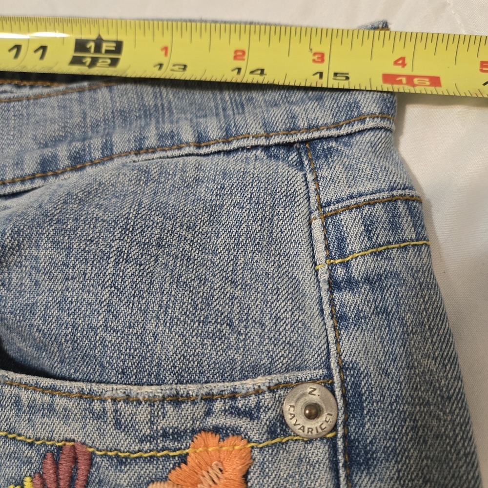 VTG Y2K Z Cavaricci Woman's Sz 8 Light Wash Elaborate Embroidered Jeans - Picture 7 of 11